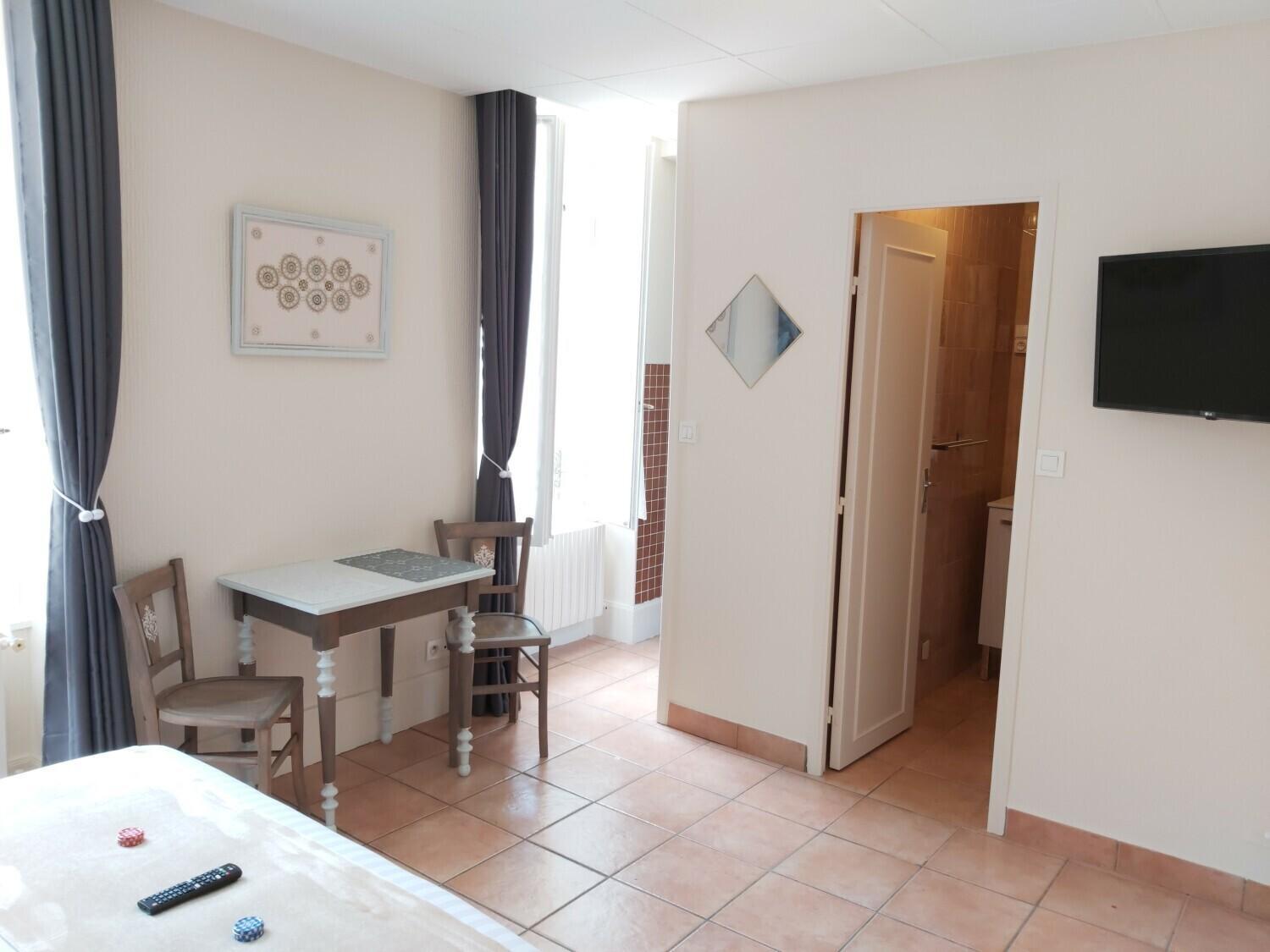 Vichy Sejour Quarto foto