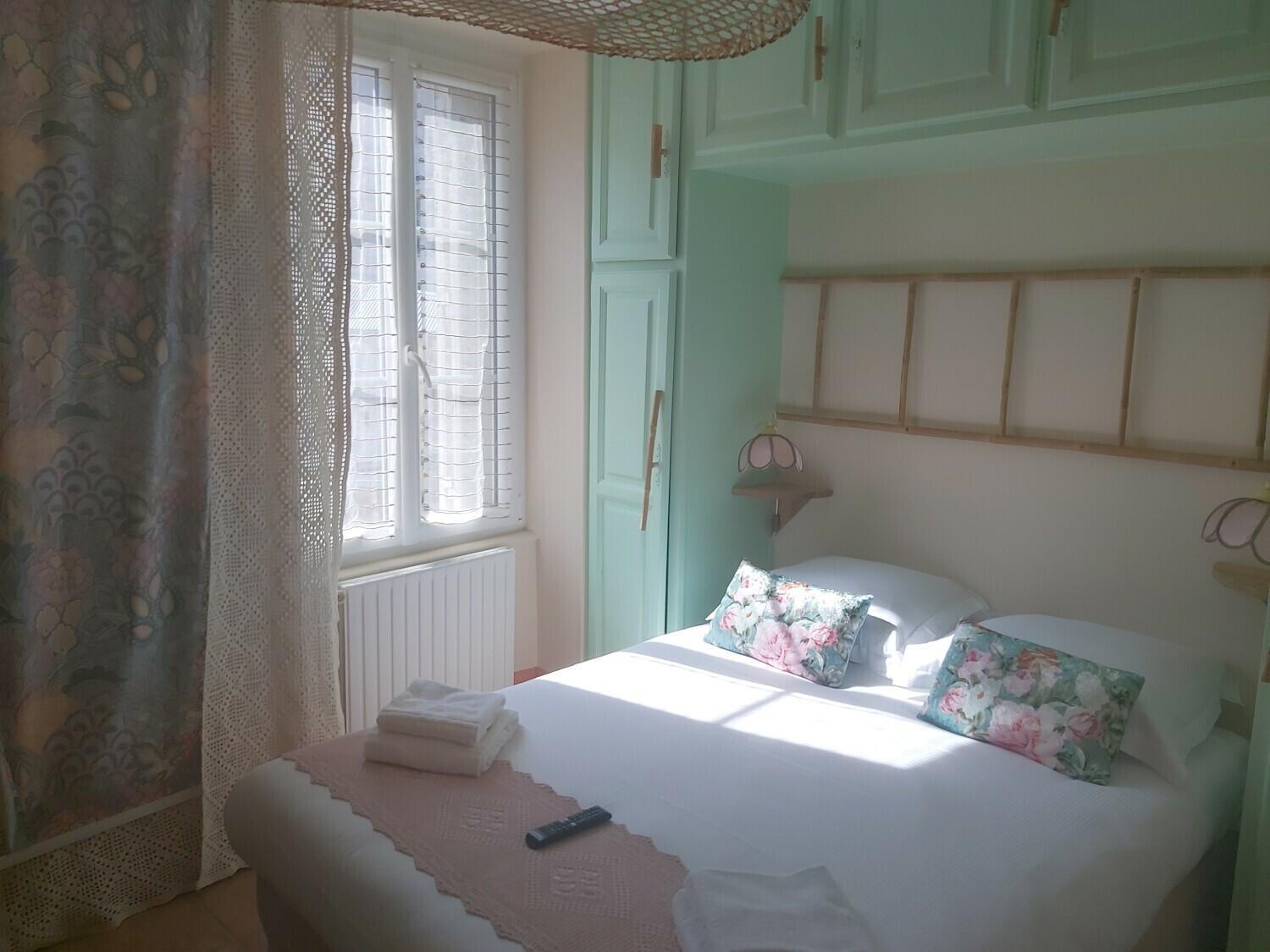 Vichy Sejour Quarto foto